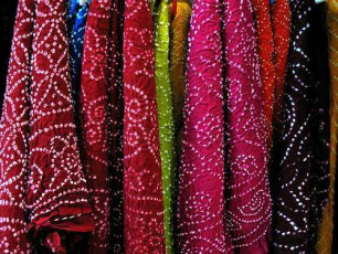 Bandhani-Indian-Tie-and-Dye