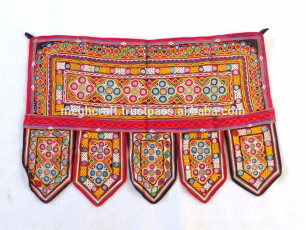 Indian-Antique-Kutch-mirror-work-embroidered-Toran