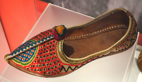 Jutti/ Mojari/ Nagra/ Traditional Footwear of India
